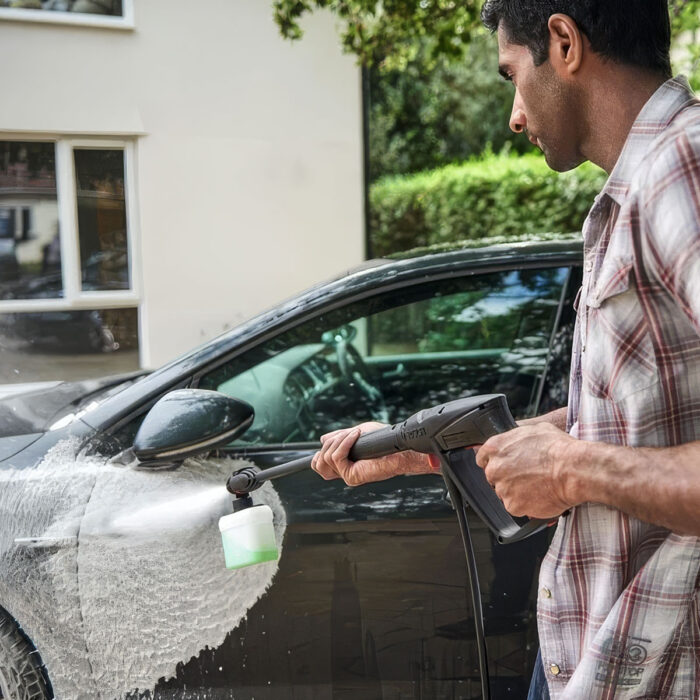 Bosch-Universal-Aquatak-130-Bar-1700-W-Basınçlı-Yıkama-Makinesi-3